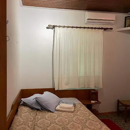 فيلة Χωριάτικο Σπίτι Στη Ράμια Τζουμέρκων - Pholeos Mountain Homes Elafopidima